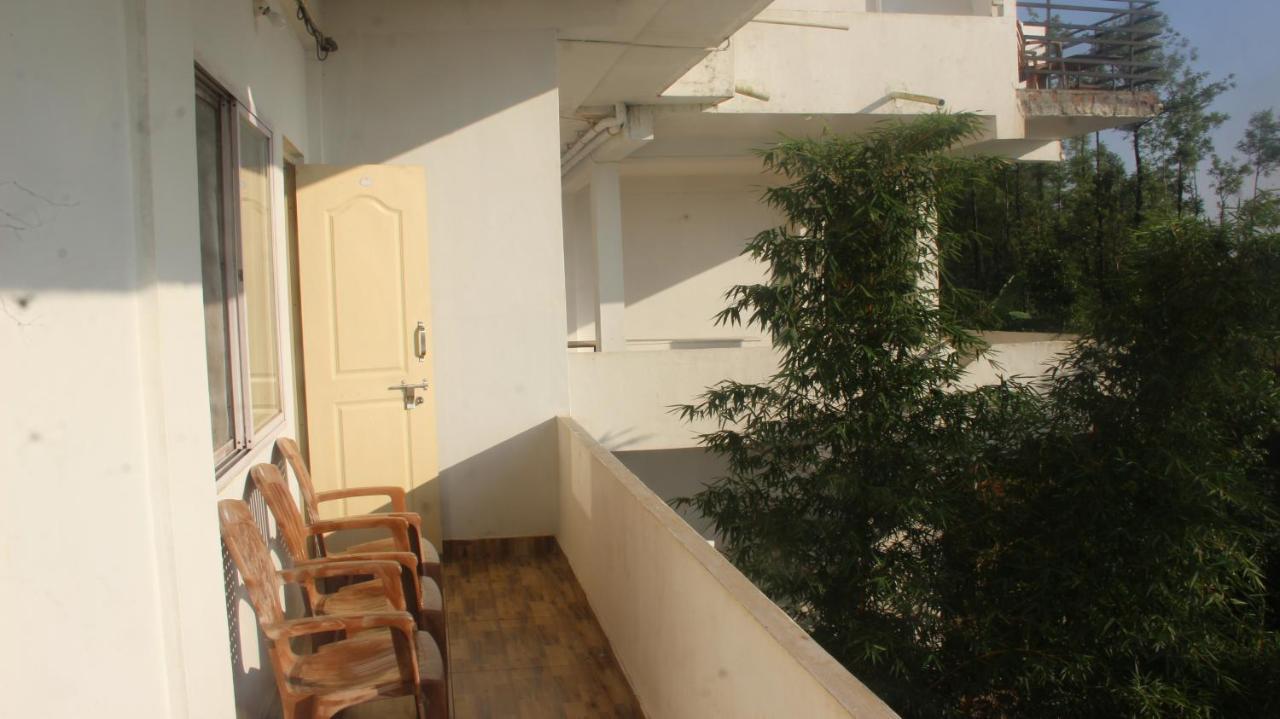 Kollanoor Guest House Madikeri Esterno foto