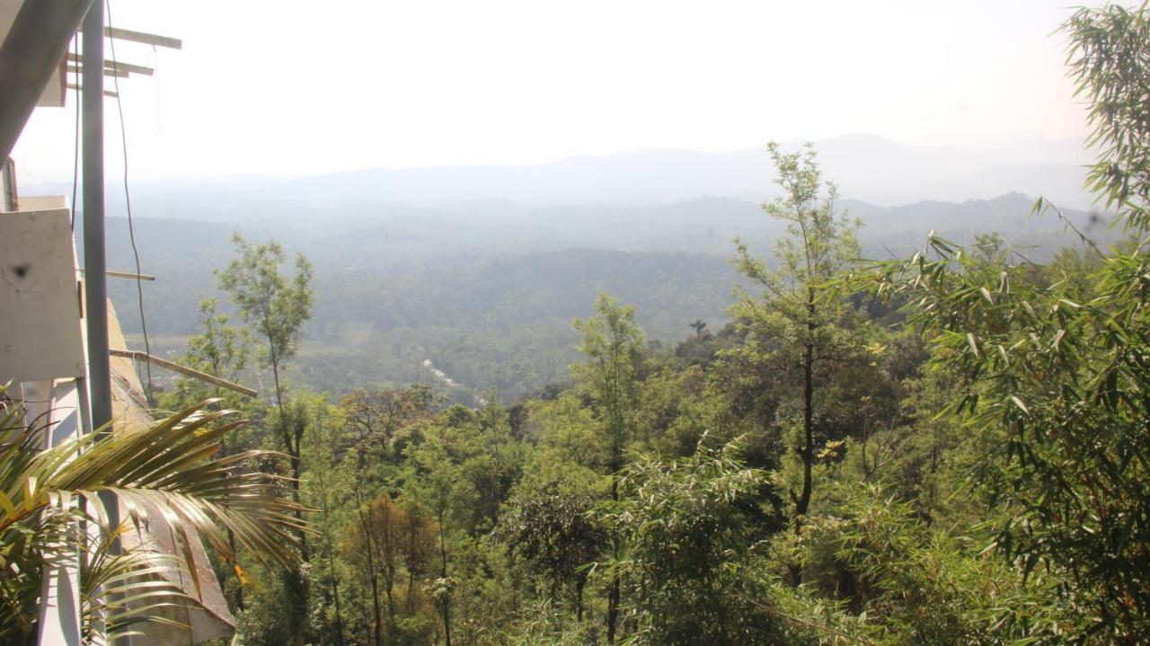 Kollanoor Guest House Madikeri Esterno foto