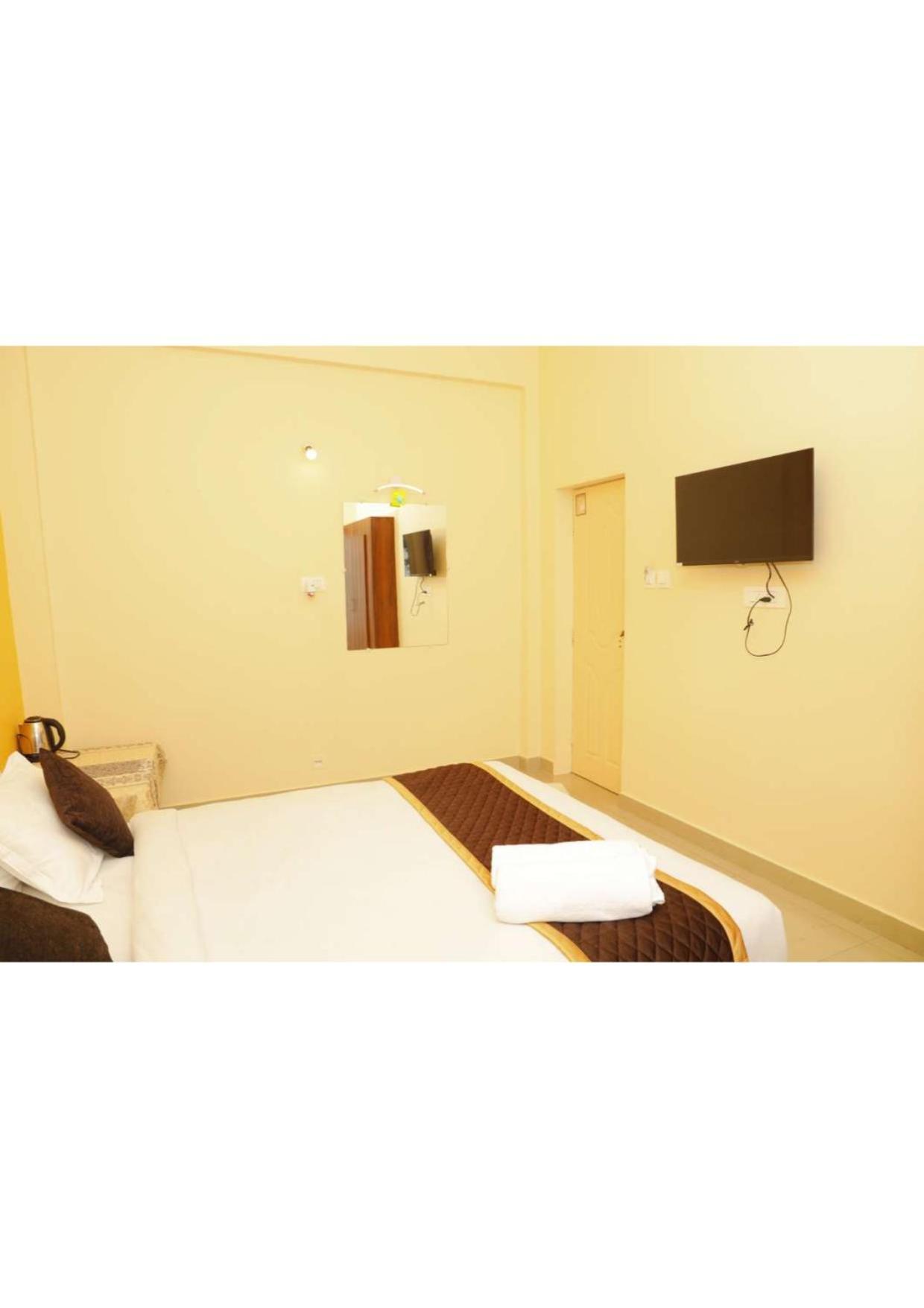 Kollanoor Guest House Madikeri Esterno foto